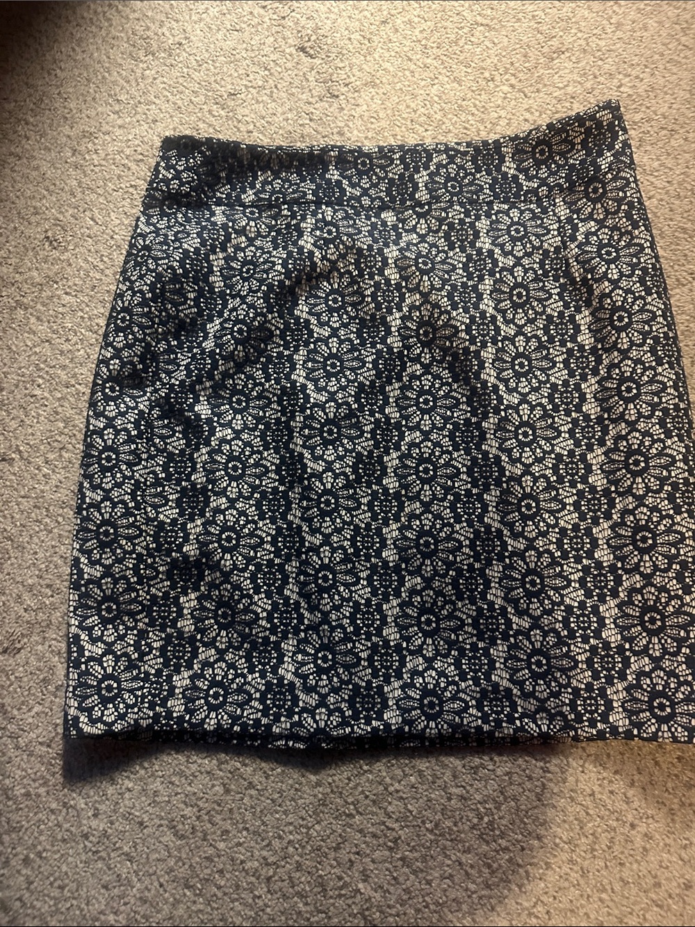 Banana Republic Navy and White Floral Lace-Print Mini Skirt